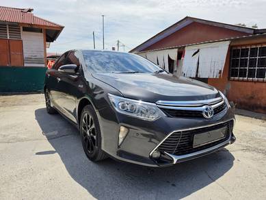 Toyota Camry HYBRID LUXURY in Kajang, SGR