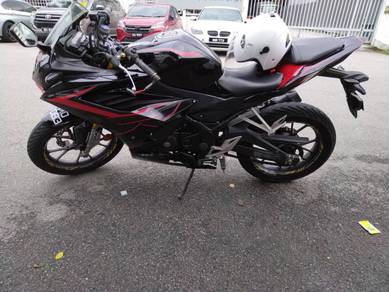 Honda CBR150R