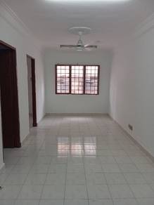 Apartment For Rent in Suria Apartment @ Damansara Damai