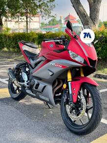Yamaha R25