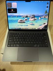 MacBook Pro M5 2 weeks old