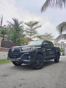 Toyota Hilux BLACK EDITION in Ampang Hilir, KUL