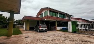 Room in Kuching, SWK