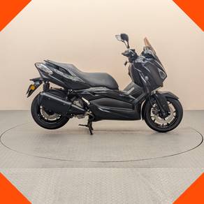 Yamaha XMAX