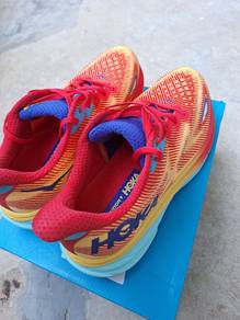 Like New Original Hoka Clifton 9