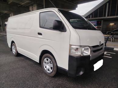 Toyota Hiace in Serdang, KUL