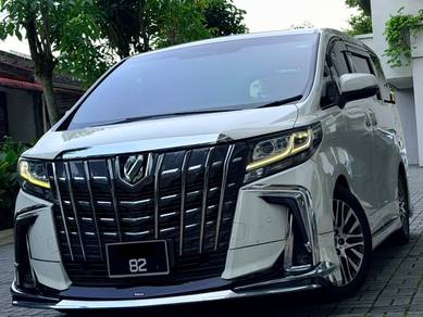 Toyota Alphard in Puchong, SGR