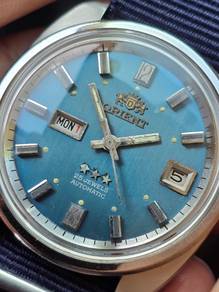 (A871) Vintage Rare Blue Dial Orient Japan Watch
