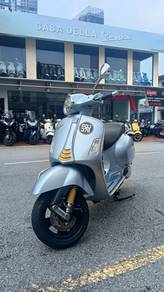 Vespa GTS 300