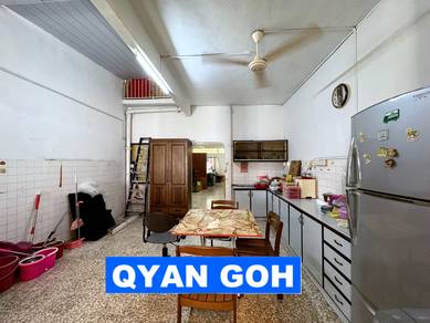 2-storey Terraced House For Sale in Jelutong,PNG