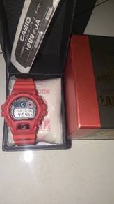 G-SHOCK DW-6900FS “ZAKU” (Gundam Char’s Zaku II Ed
