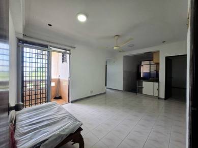 Apartment For Sale in Sri Baiduri Apartment
