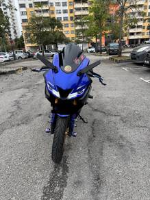 Yamaha R15