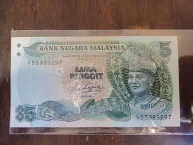 Lima Ringgit Tiang Berpalang