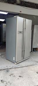 557L 2pintu peti ais sejuk side by side fridge