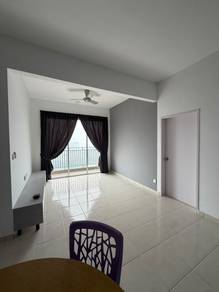 Condominium For Rent in Residensi Oleander