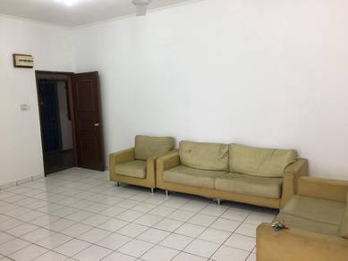 Apartment For Rent in Beverly Hills 2