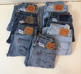 Levi’s Jeans sz 30 Combo,,,