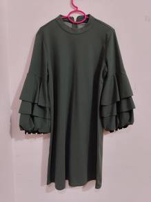 Preloved Women’s Clothes 