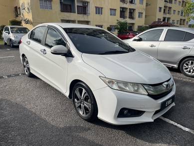 Honda City V in Kajang, SGR