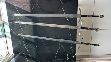 Lord Of The Ring Swords full size replica
