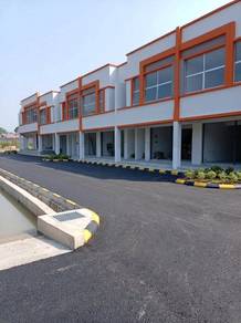 Shop lot For Sale in Tanjong Kling,MLK