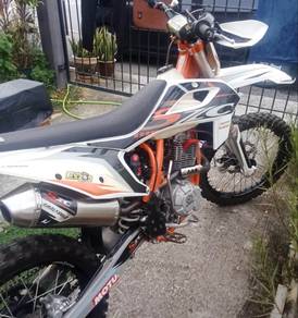 Husqvarna 701 Enduro