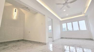 Apartment For Sale in Taman Putra Budiman Flat