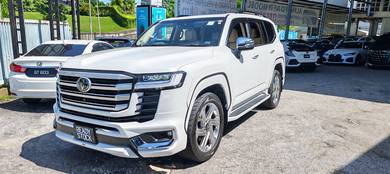2023 Toyota Land Cruiser ZX