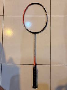 Yonex badminton racket got free gift