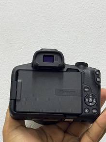Canon R50