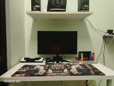 This is a Game, pls check description‼️AOC Monitor