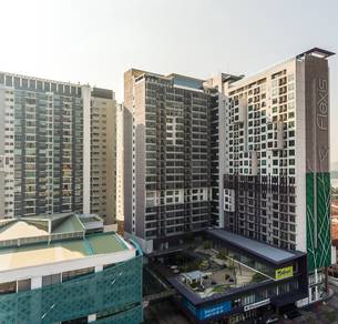 Service Residence For Sale in Flexis @ One South