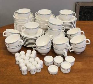 3501 Emirates by Noritake tea set