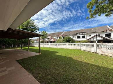 Semi-Detached House For Sale in Balik Pulau,PNG