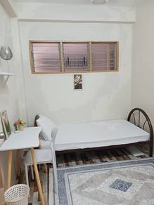 Room in Kajang, SGR