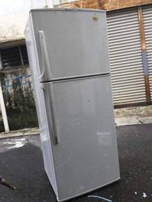 LG Fridge Freezer Ais Peti Sejuk Refrigerator Ice