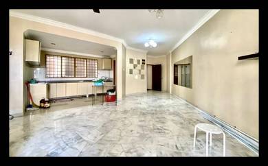 Condominium For Sale in Sri Angsana Hilir