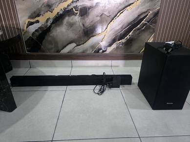 Samsung sound Bar and Hoofer