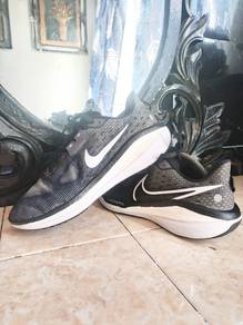 Nike Air zoom Vemero17. Saiz 11uk 30cm