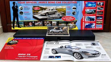 James Bond BMW Z8 1:43 Issue 1 Original Package