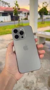 IPHONE baru pakai 2bulan harga boleh bincang