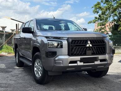 Mitsubishi Triton GL in Jalan Ipoh, KUL