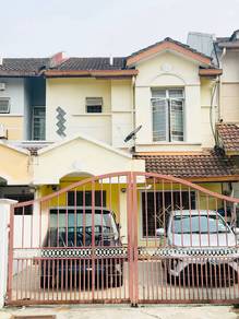 2-storey Terraced House For Sale in Seri Kembangan,SGR