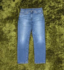 Levi’s 541 sz 33.:..
