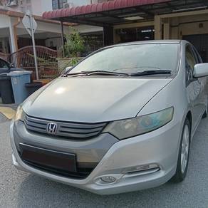 Honda Insight (HYBRID) in Sungai Buloh, SGR