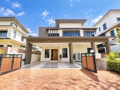 Bungalow House For Sale in Setia Alam,SGR