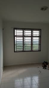 Apartment For Sale in Villa Krystal @ Bandar Selesa Jaya