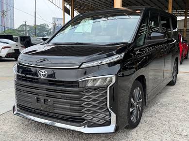 Toyota Voxy S-Z in Johor Bahru, JHR