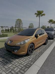 Peugeot 207 CC in Semenyih, SGR